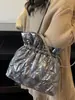 Bolso bandolera con cordón de diamante para mujer 2025 Invierno Nuevo Ropa de algodón Simple Casual Bolso de axila de alto valor