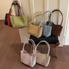 Bolso Canasta Nuevo de Viaje y Vacaciones Verano 2026, Bolso de Hombro y Axila Hueco Estilo Coreano, Bolso de Mano de Moda para el Trabajo