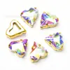 Atacado do Fabricante Grau Especial A Strass de Cristal K9 Coração de Pêssego Inclinado com Base Pontiaguda, Strass Irregulares com Garras para Roupas, Sapatos, Decoração de Embalagens, Strass para Nail Art