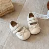 Zapatos pequeños de cuero para niña para principios de otoño, elegantes zapatos de princesa estilo bailarinas con lazo y velcro para niñas pequeñas, zapatos planos para niños