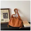 Bolsas tote de veludo por atacado para mulheres, novos estilos, grande capacidade, fecho de cordão, adequadas para o dia a dia, bolsas de ombro estilosas, bolsas transversais da moda
