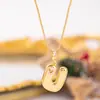 Moda Cruzada Europeia e Americana de Luxo Leve de 2026 Colar com 26 Letras Bolha para Mulheres Pingente de Letra Bolha Espessa Corrente Clavicular Atacado