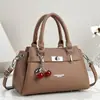 Bolso de hombro de moda, bolso de estilo nuevo simple, bolso cruzado versátil, versión coreana, bolso de mujer moderno de lujo ligero, bolso de mano único para mujer