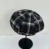 Boina de calabaza de estilo coreano para otoño e invierno, de gran circunferencia de cabeza para mujer, decorada con estrellas, sombrero de artista retro de moda estilo británico