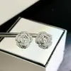 Pendientes Seiko de Gama Alta Completamente Diamantados Color Rosa para Mujer, Lujo Accesible, Elegantes, Pendientes Retro Franceses de Camelia