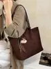 Bolsa tote de grande capacidade estilo coreano, moderna e versátil, design minimalista, casual e chique, uma bolsa de ombro de luxo de nicho