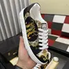Zapatillas de Marca Original en Caja Original, Zapatos de Hombre de Suela Gruesa, Superficie de Tela, Estampado de Moda, Modernos, Estilo Europeo de Verano, Únicos, de Nicho, Cómodos