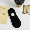 Calcetines de rejilla calcetines cortos para mujer verano finos transpirables de algodón silicona antideslizantes con calcetines invisibles de verano tipo barco blancos