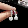 Brincos de Pérola em Formato de C Cravejados com Diamantes, Brincos Modernos Estilo Coreano e Japonês, Tarraxas de Orelha Estilo Minimalista Cool, Acessórios de Luxo Leve Nicho Cravejados com Diamantes