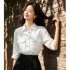Camisa Branca de Linho com Lapela de Manga Média Estilo Old Money para Mulheres Chegada Nova Verão 2026 Toque de Alto Padrão Temperamento Emagrecedor Top