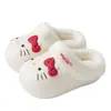 Pantuflas de Algodón Terciopelo Auténticas Sanrio Impermeables Cálidas Lindas para Padres e Hijos de Punta Cerrada Ropa para el Hogar Ropa para Exteriores Suaves Antideslizantes