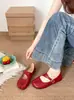Sapatos de Salto Baixo Estilo Chic Francês Femininos Outono Verão Novos Lindo Estilo de Fada Combina Bem com Saias Sapatos Mary Jane Confortáveis com Bico Dividido