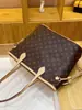 Bolso Grande de Alta Gama para Mujer 2026 Nuevo Bolso Tote Estampado Retro Bolso de Mano para Viajes Diarios Bolso de Hombro Ligero