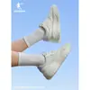Zapatillas Blancas Transpirables de Verano Jordan para Mujer Modelo Nuevo 2026 Malla Ligera Suela Suave Zapatillas de Suela Gruesa Blancas
