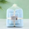 Toalla de Forro Polar Coral Tejido por Urdimbre Celosía Auspiciosa Toalla de Baño Traje de Madre Combinación Bolsa de Malla Absorbente Espalda Regalo Playa Venta al por Mayor