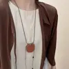 Bolso Pequeño Collar de Cordón de Cuero Sintético Estilo Retro de Hong Kong, Cadena de Suéter Versátil de Media Luna a la Moda, Accesorio de Moda Callejera de Gama Alta para Mujeres