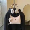 Bolso de Hombro de Moda Coreana Nuevo Estilo 2026, Bolso de Axila de Superficie Suave, Simple y Versátil, para el Trabajo, para Mujer