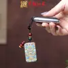 Yiming Xianyuan Tallado en Sándalo Pintado Llavero de Coche Colgante Accesorio DIY