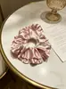 Venta Directa de Fábrica Scrunchie de Satén y Encaje Atmósfera Elegante Scrunchie Negro Goma para el Cabello Diadema Scrunchie