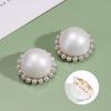 Suéter con botones de perla blanca para mujer, accesorio decorativo con botones, redondo, de alta gama, estilo Chanel.