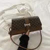 Bolsa pequeña cuadrada de verano texturizada de gran capacidad 2026 popular nueva de moda simple elegante casual para axila hombro