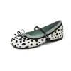Sapatilhas de Mola 3cm Estilo Novo Inspiradas na Chanel com Laço, Sapatos Planos de Couro Elegantes e Modernos com Bico Redondo e Uma Única Tira