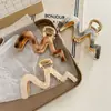 Pinza Ondulada de Ácido Acético para Mujer 2024 Nuevo Sentido de Alta Gama Parte Trasera de la Cabeza Pinza de Tiburón Horquilla Grande Elegante Tocado de Alta Gama