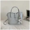 Bolsa de Mão Pequena da Moda para Mulheres, Novo Estilo de Luxo, Bolsa Saco Versátil, Bolsa de Ombro Transversal Estilosa Estilo Coreano