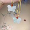 Pingente de Jade Verde Tianshan de Xinjiang com Padrões de Flores Flutuantes, Apresentando Buda, Guanyin e Ruyi, um Pingente de Jade que Dizem Responder a Todos os Pedidos, com Pixiu e Cabaça