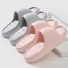 Nuevas Pantuflas de Eva de Verano para Uso en Casa, con Sensación de Caminar sobre las Nubes, Antideslizantes, Resistentes al Olor, Adecuadas para Baño y Uso al Aire Libre, Pantuflas Suaves de Suela Gruesa para Pareja
