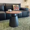 Conjunto de Mesa de Centro Branca Estilo Creme para Sala de Estar, Mesa Lateral Redonda Moderna Minimalista Tendência para Apartamento Pequeno, Pequena Mesa de Chá