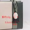 Pingente Homem Sem Rosto em PU Costurado à Mão Desenho Animado Anime Bolsa de Couro PU Pingente de Chaveiro Fofo para Homens, Mulheres e Estudantes