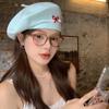 Boina bordada con lazo estilo coreano para mujer, gorro versátil, fino y transpirable, de primavera y verano, con cara visible, pequeño sombrero de pintor.
