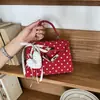 Bolsa de Mão de Nicho Estilo Coreano para Mulheres, Nova Moda 2026 Elegante Bolsa Quadrada Pequena de Ombro para o Dia a Dia e Uso Transversal