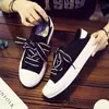 Novos Sapatos Brancos Respiráveis com Recortes para Mulheres Primavera 2025, Versáteis Sapatos de Lona Estilo Coreano para Mulheres, Sapatos de Tecido Super Populares Estilo Hong Kong