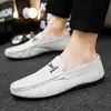 Nuevos Zapatos de Hombre Estilo Coreano Zapatos de Hombre de Moda Mocasines de Primavera Zapatos Casuales de Vestir para Hombre Slip-On