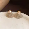 Brincos de Zircônia Dourada Café Laço Geométrico Gota d'Água Pérola Estilo Retro Francês Brincos de Tarraxa Nicho Sensação de Alto Padrão Joias para Orelha