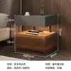 Mesa de cabeceira minimalista italiana, armário de cabeceira moderno flutuante de madeira maciça com luz de sensor, armário de armazenamento modular estilo quarto