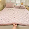 Cobertor de Colchão Espesso de Lã de Leite para Inverno Dormitório Estudantil Tapete de Dormir Individual/Casal Super Macio Coral Fleece Almofada Macia Roupa de Cama