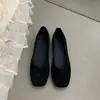 Sapatos Femininos Versáteis com Salto Bloco para o Trabalho, Novo Estilo Primavera e Outono 2026, Scarpins Baixos Franceses de Camurça com Laço