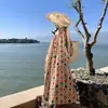 Vestido de Verão Dopamina Colorido Estampado Estilo Boêmio com Gola Uma Linha Sem Mangas de Suspensório Soltinho para Mulheres