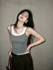Camisola de estilo americano para mujer, con bloques de color picantes, tipo dos piezas falsas, top corto delgado de verano sin mangas, ajustado