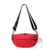 Bolsa Pequena de Tecido Casual Bolsa Transversal de Viagem 2025 Nova Tendência Moda Versátil Bolsa de Ombro Feminina Cor Sólida Bolsa Dumpling