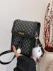 Bolsos Pequeños Populares de Este Año 2024 Primavera y Verano Nuevo Moda Nicho Francés Mini Bolso Cuadrado Pequeño Bolso de Mujer Retro Bolso para Teléfono Móvil