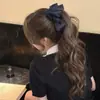 Grampo de Banana Estilo Coreano com Enchimento de Algodão Deixa o Cabelo com Aparência Volumosa Grampo de Cabelo para Rabo de Cavalo para Mulheres Alta Elasticidade Parte de Trás da Cabeça Versátil Presilha para Coque