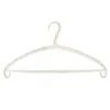 Cabide de Plástico PP Curvo Semicircular Antiderrapante Espessado e Reforçado para Roupas, Sem Marcas, Anti-Ombros Marcados, Doméstico Anti-Estufamento Cabide Atacado
