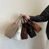 Bolsas para Mulheres 2025 Novo Estilo Bolsa de Ombro Único Transversal Porta-Moedas Celebridade da Internet Bolsa Saco de Alto Padrão Estilo Estrangeiro Cor Sólida Bolsa para o Dia a Dia