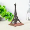 Pombo com Base Bandeira Metal Torre Eiffel Presente Turismo da França Artesanato Comemorativo História de Amor Romântico