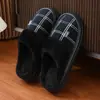 2025 Nuevas Pantuflas de Algodón para Hombre Tallas Grandes Pantuflas de Algodón de Invierno para Hombre Pantuflas Cálidas con Suela Gruesa y Pelo 45 46 47 48