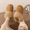 Pantuflas para mujer, pantuflas de exterior, pantuflas forradas de felpa, mules de peluche de moda, cómodas y cálidas para el invierno, estilo sin cordones, suela gruesa